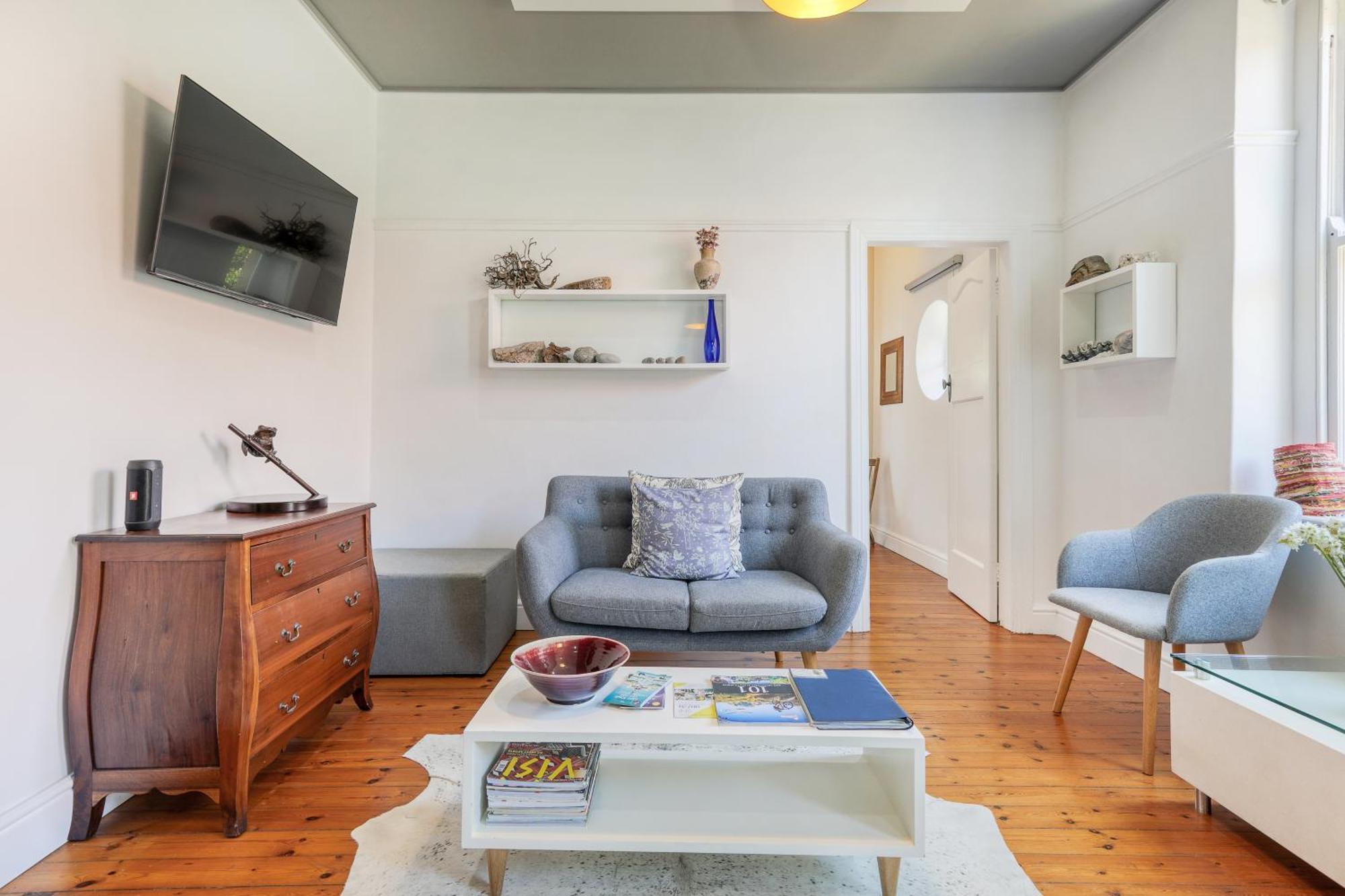 Behr Road Apartment With Sea View Patio Cape Town Exterior photo